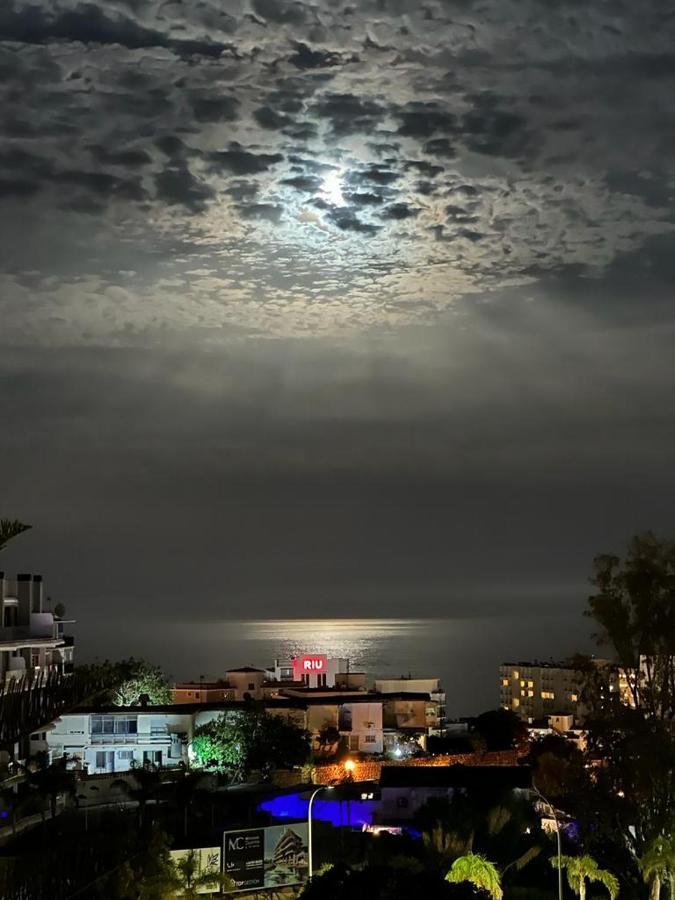 2 Bed Penthouse With Sea View Apartment ตอร์เรโมลิโนส ภายนอก รูปภาพ