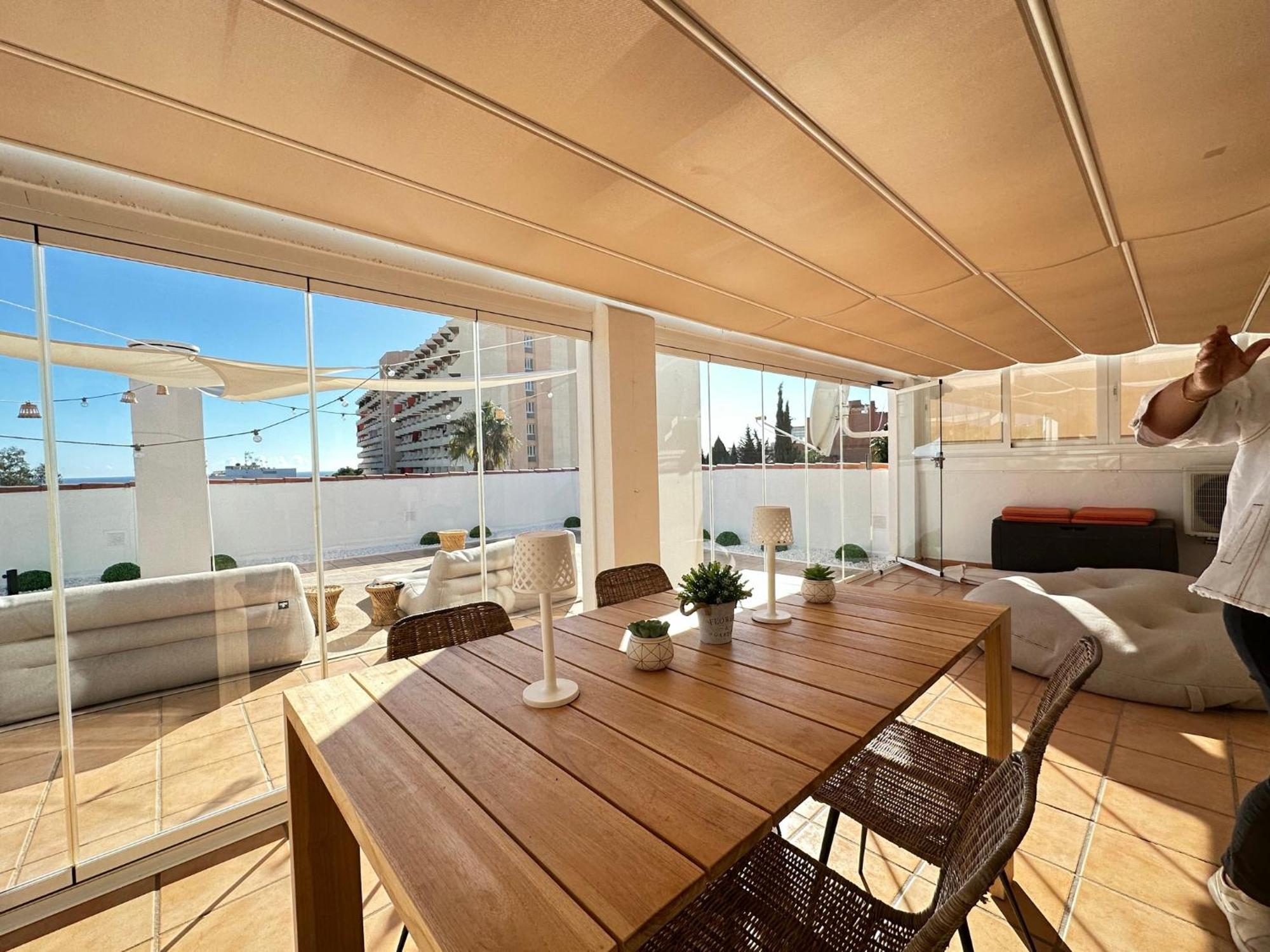 2 Bed Penthouse With Sea View Apartment ตอร์เรโมลิโนส ภายนอก รูปภาพ
